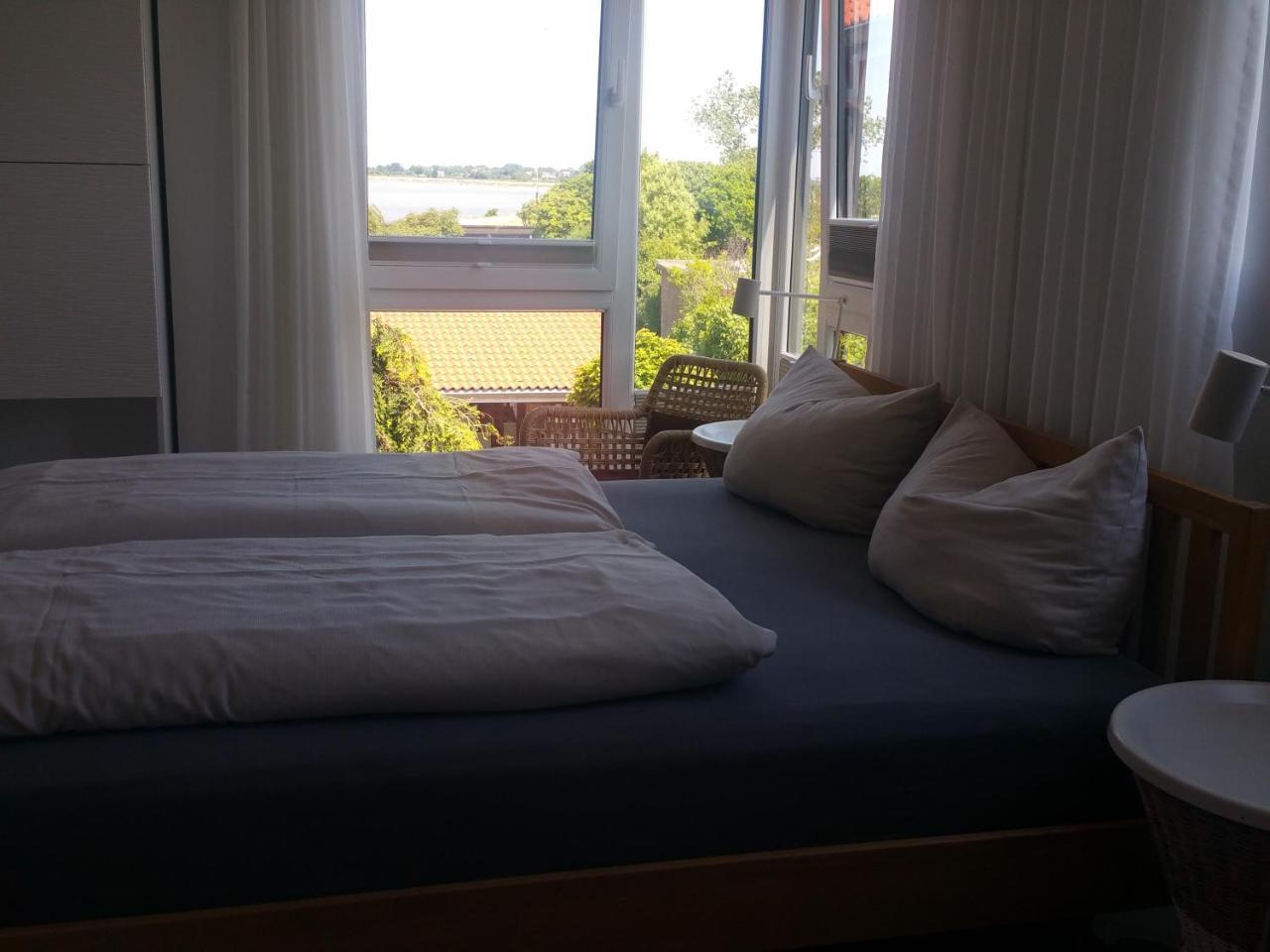 Haus Achtern Diek In Erster Reihe Am Meer Đảo Đảo Fehmarn Ngoại thất bức ảnh
